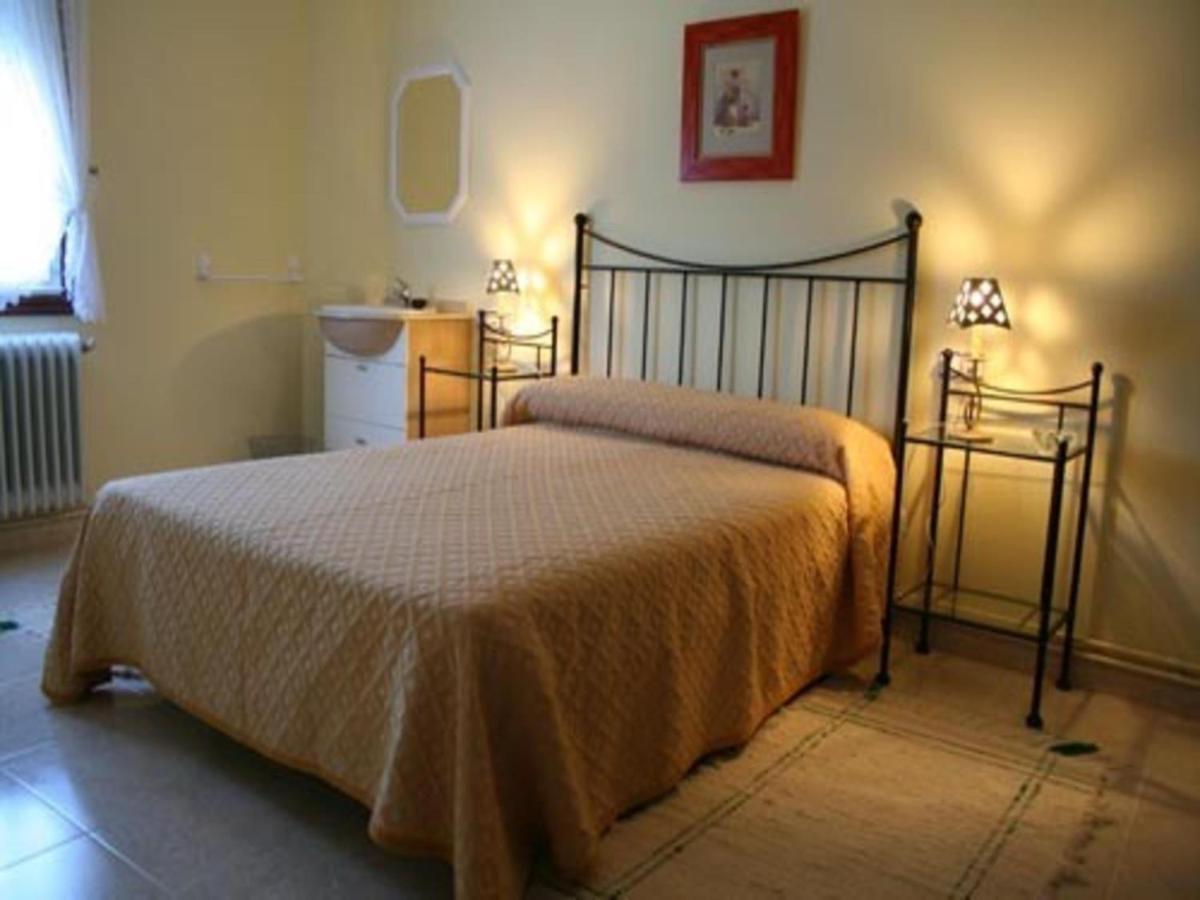 House - 6 Bedrooms With Pool - 0126 A Estrada Εξωτερικό φωτογραφία