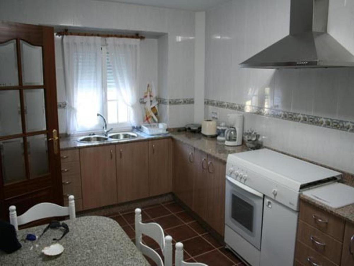House - 6 Bedrooms With Pool - 0126 A Estrada Εξωτερικό φωτογραφία