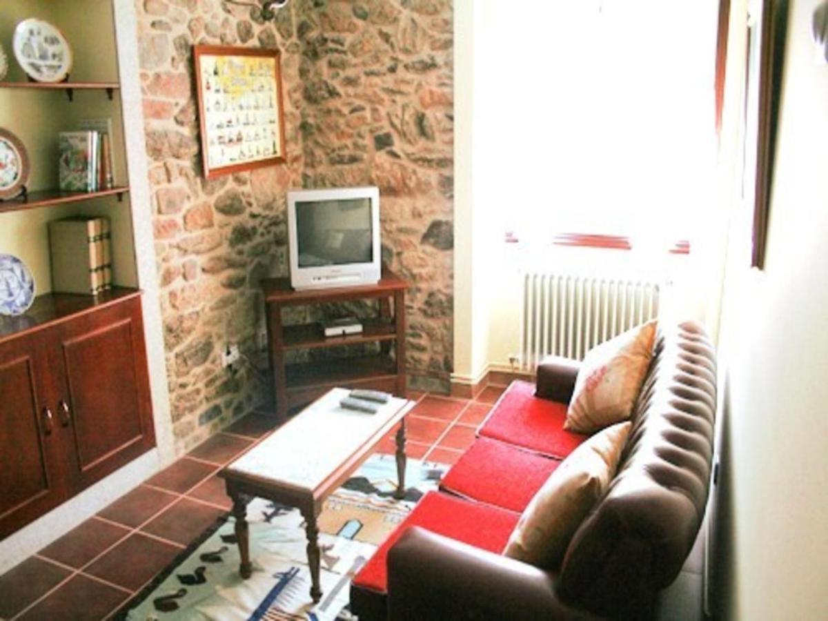House - 6 Bedrooms With Pool - 0126 A Estrada Εξωτερικό φωτογραφία
